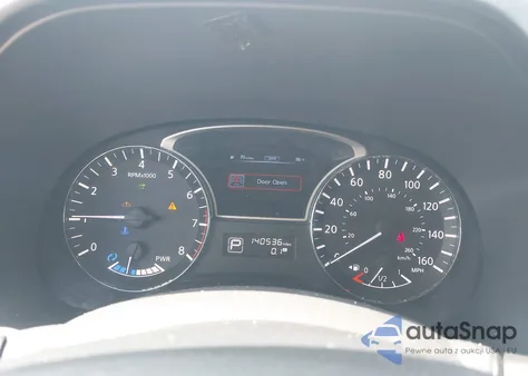 2014 Nissan Pathfinder Hybrid Platinum z USA, uszkodzony, nr VIN 5N1CR2MM1EC638030